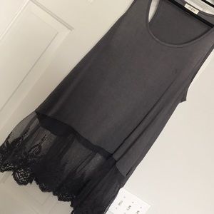 Umgee Flowy racer back tank with cute lacy